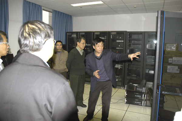 2011123105xg.jpg