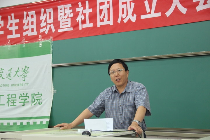 2012091706xg.jpg