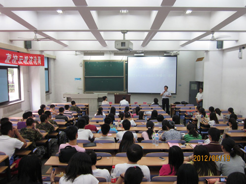 2012062002wm.JPG