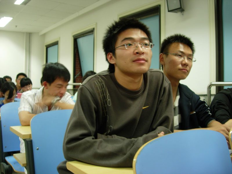 09092412-bl.jpg