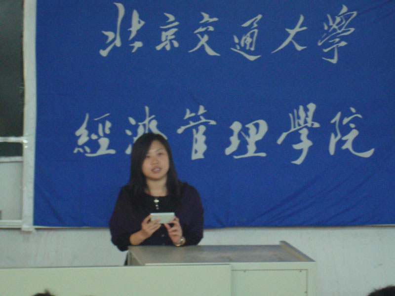 2010110106-wah.jpg