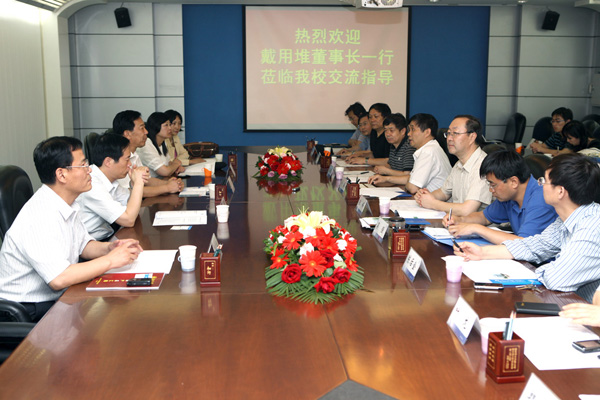 2010052801wz.jpg