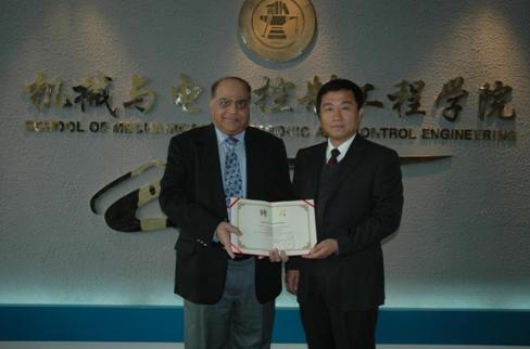 09121501_bwl.jpg