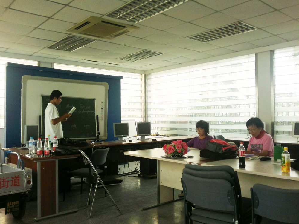 2012092525dj.jpg