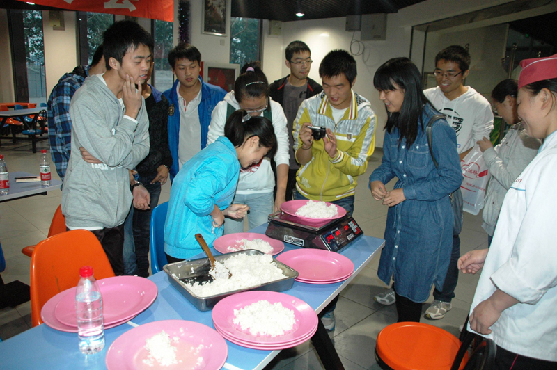食堂2.jpg