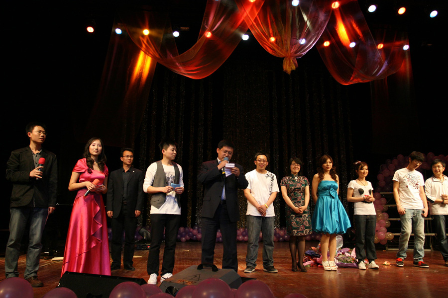 2010111873tcl.jpg
