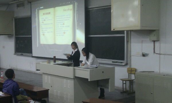 2011091608cbq.jpg