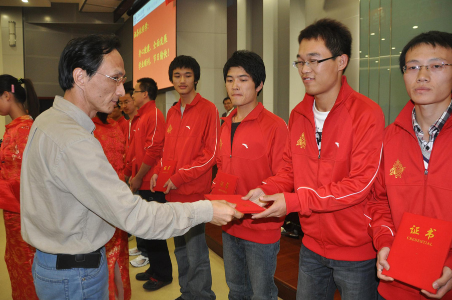 2010101415-wah.jpg