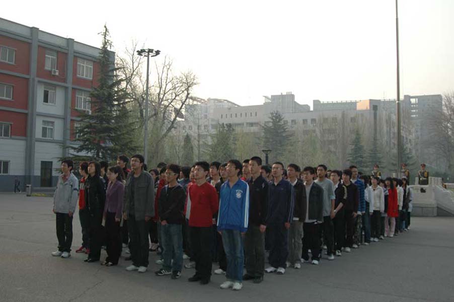 09040803dyp.jpg