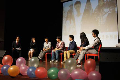 2012042003cbq.jpg