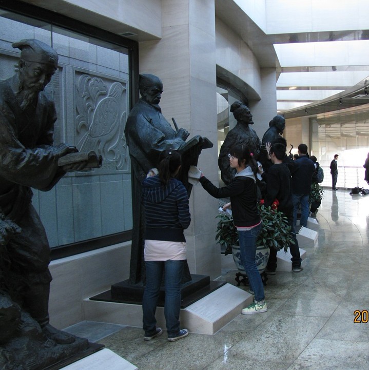 2012040501mxh.jpg