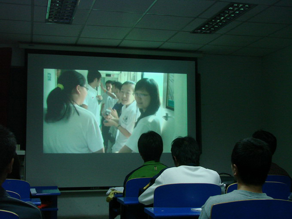 2008102201-lqq.jpg