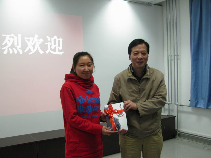 09102203-bl.JPG