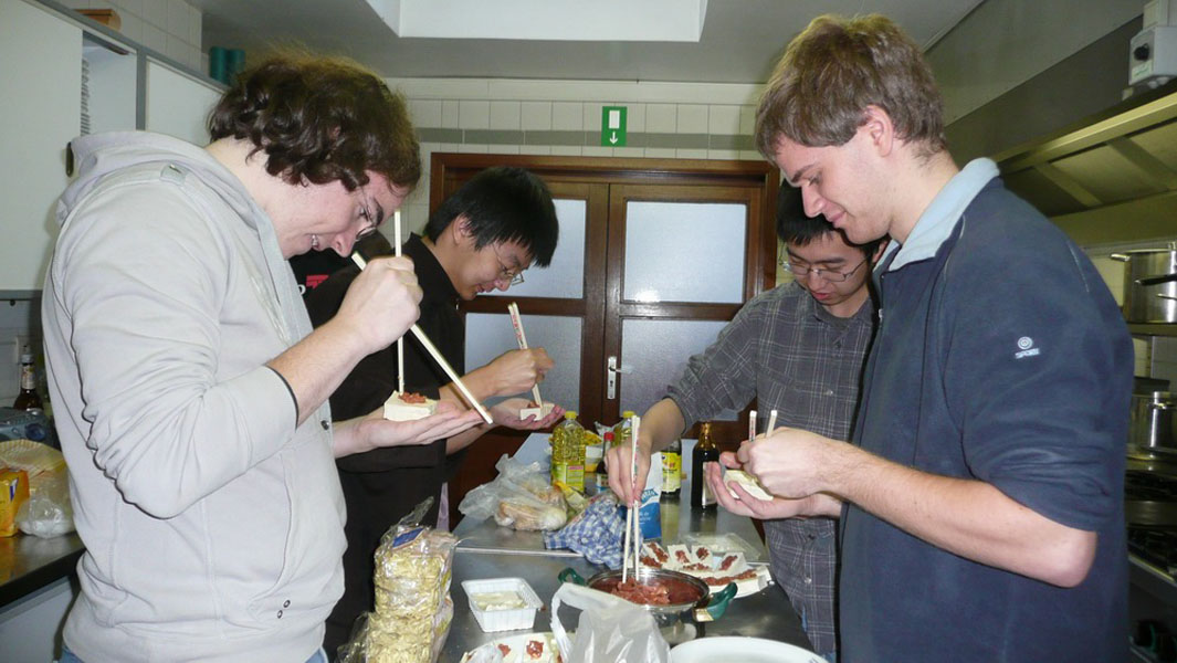 09061206_xg.jpg