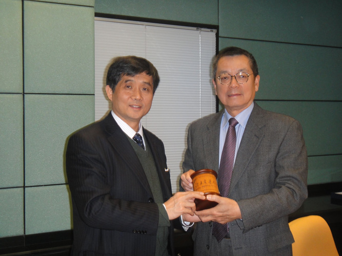 2011011103xg.jpg