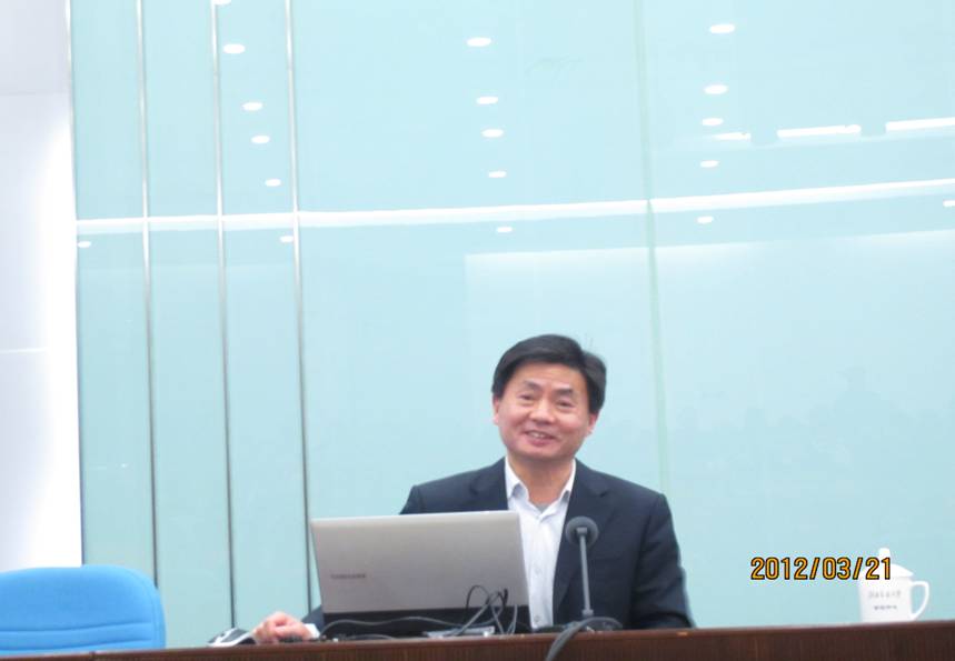 2012032303wht.jpg