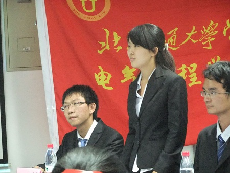 2011093005xfq.jpg