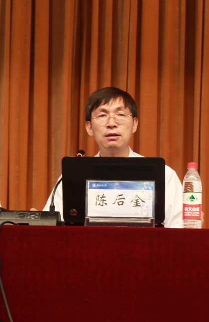 电子信息工程学院2012级迎新会圆满召开2.jpg