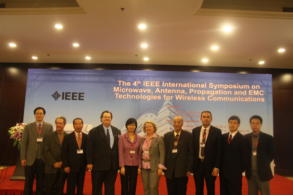 2011110404mxh.JPG
