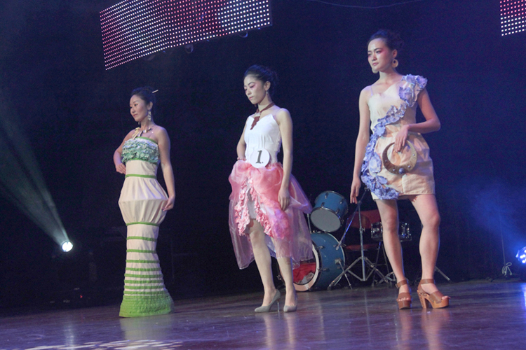 2011052701xg.jpg