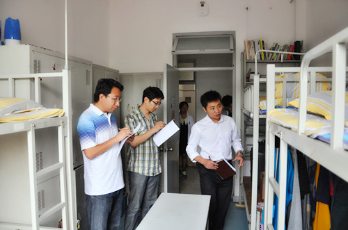 2014052601wm.jpg