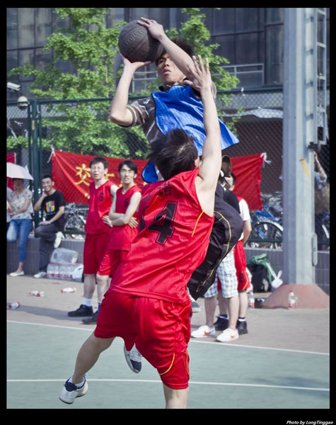 2011053109xg.jpg