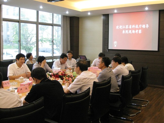 QQ截图20120628174139.jpg