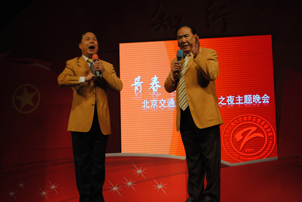 2010051857xg.jpg