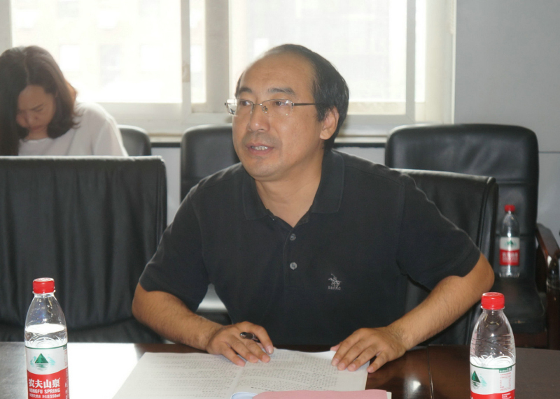 6-李国岫副院长讲话.jpg