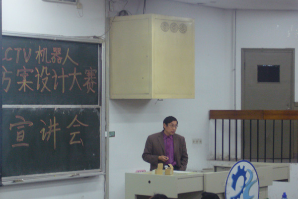 2010110113-mh.jpg