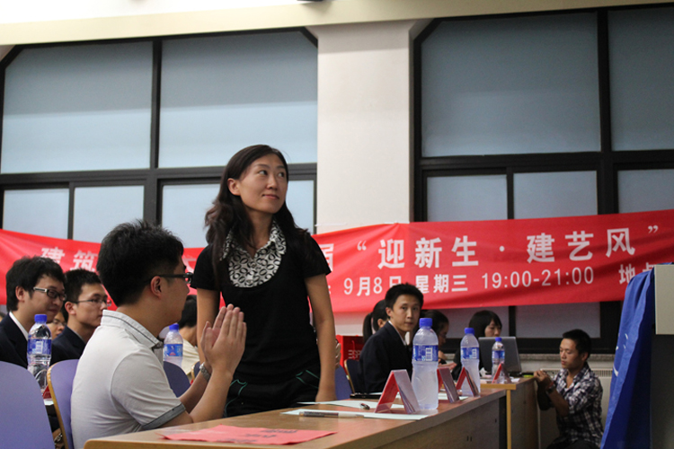 2010111101-wah.jpg