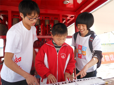 2012041306cbq.jpg