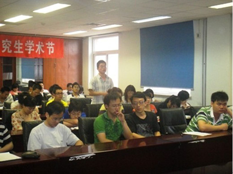 2010053115-jx.jpg
