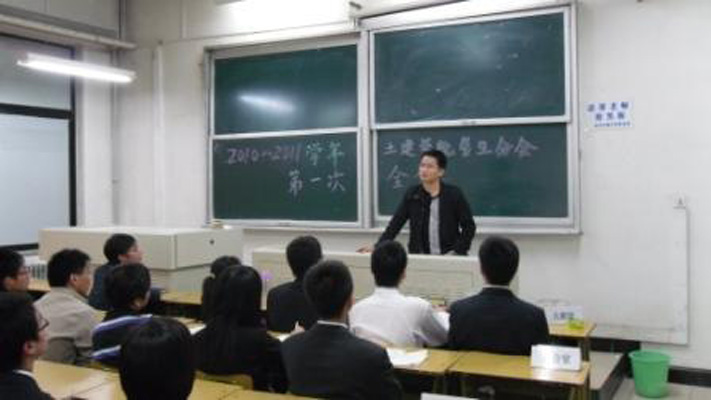 2010093009-wah.jpg