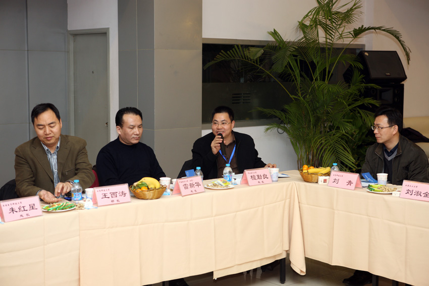 2012121218xg.JPG