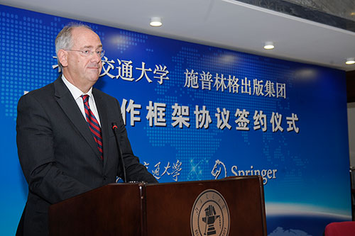 2014091517wm.jpg