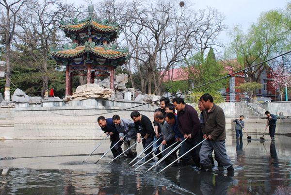 2010111880tcl.jpg
