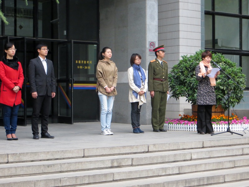 孙慧环副书记鼓励五营学子.JPG