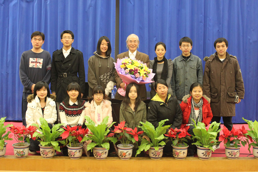 09120318_bwl.jpg