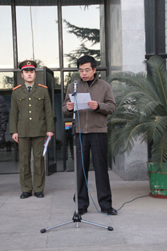 2010111603-dyj.jpg
