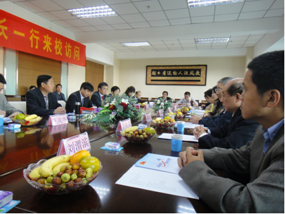 2011102611xg.jpg