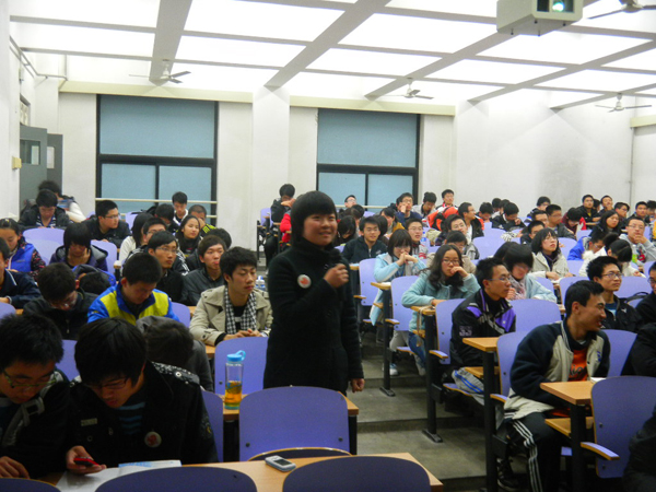 2010110106-mh.jpg