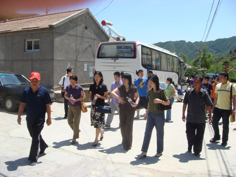 2009060803-%20cxn.jpg