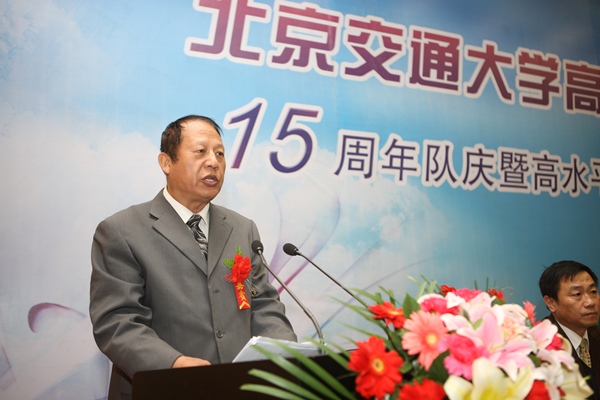 2011112113xg.jpg