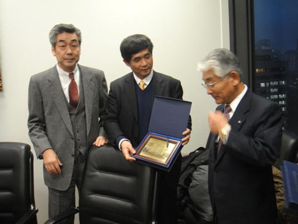 2010020507tdk.jpg