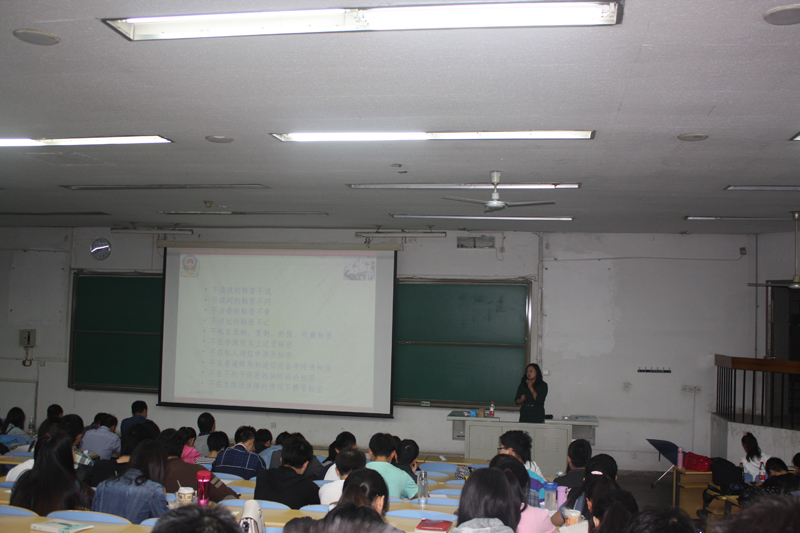 2014092902wm.jpg