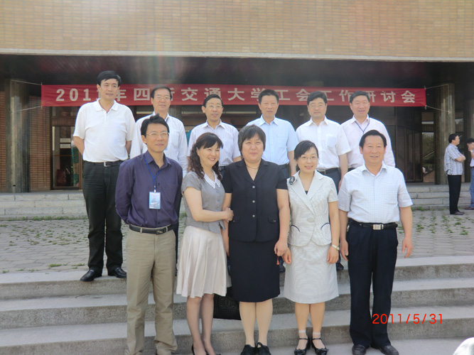 2011060703xg.jpg