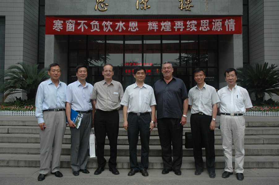 09062901_xg.jpg
