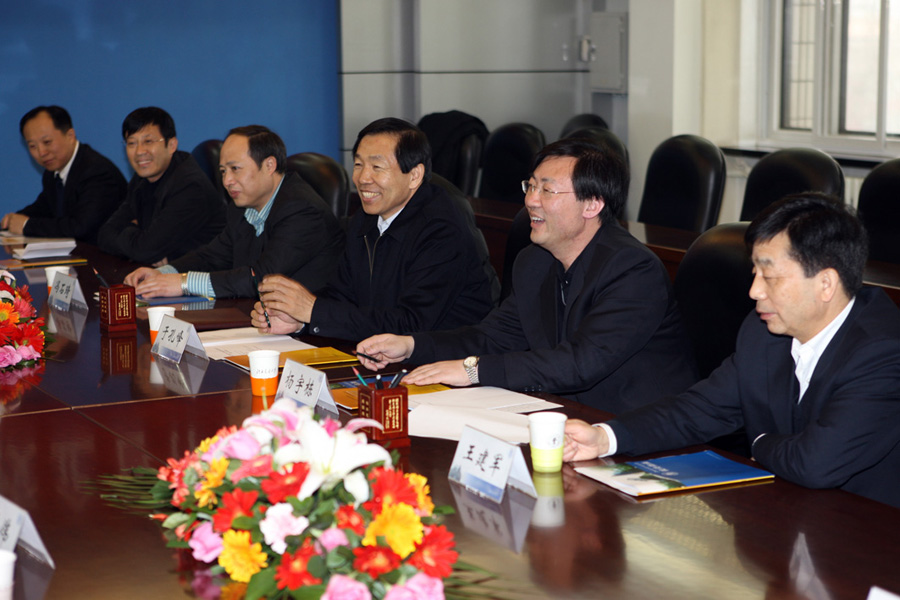 2010030516xg.jpg
