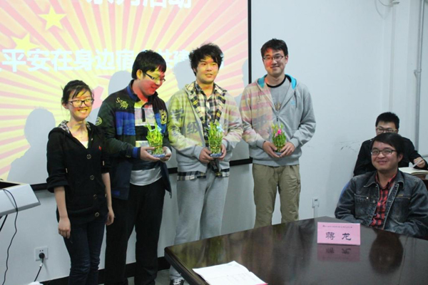 2012042507wm.JPG